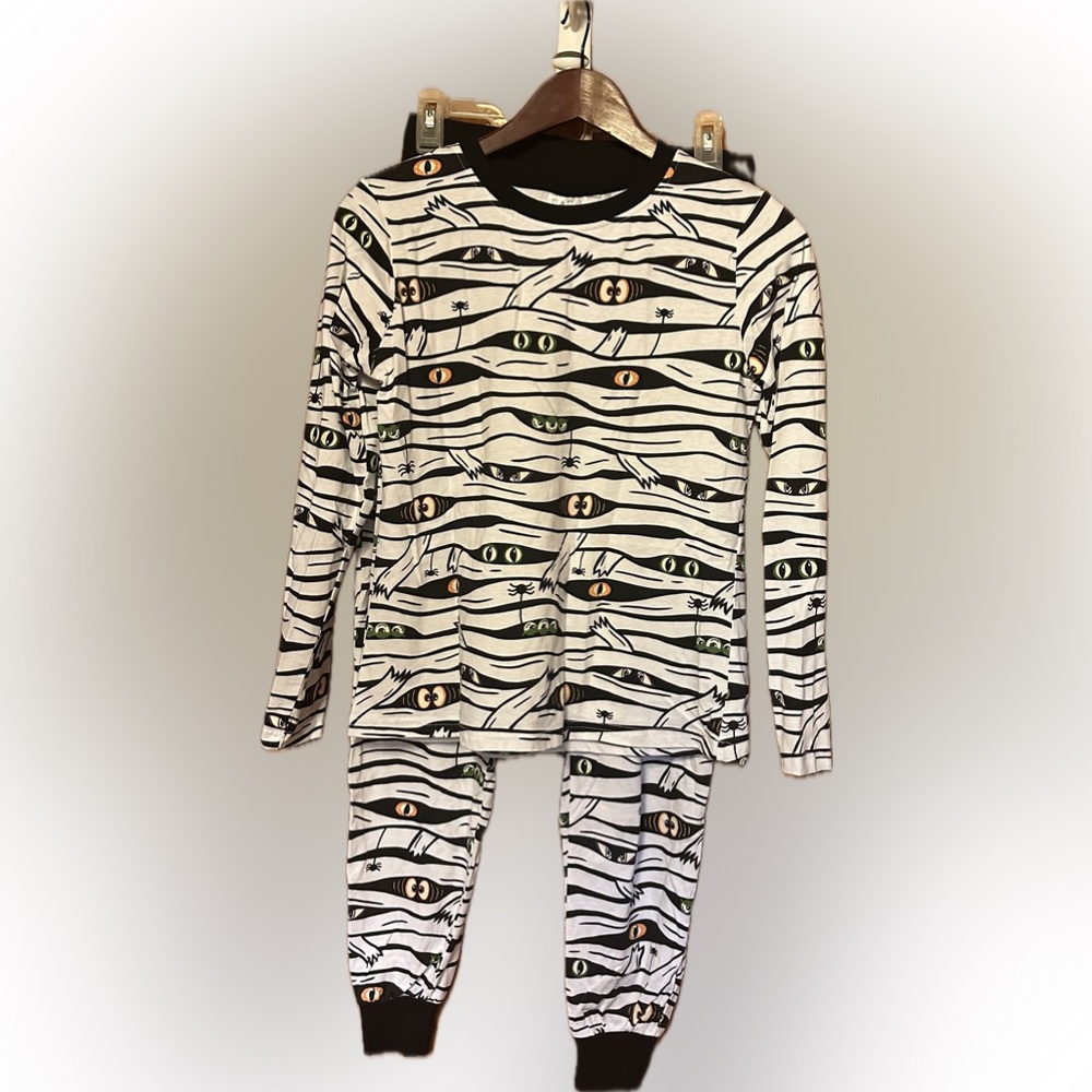 Serra Black and White Mummy Print Pajama Set - Picture 2 of 4